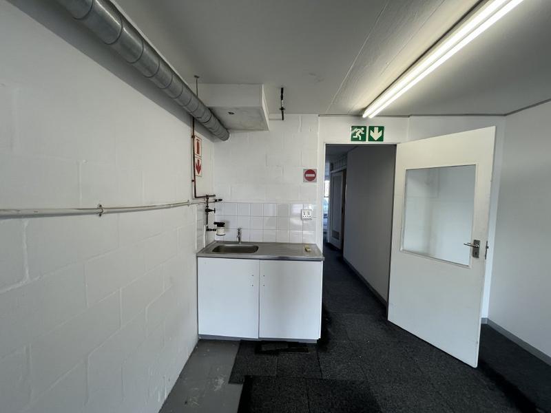 To Let commercial Property for Rent in Montague Gardens Western Cape
